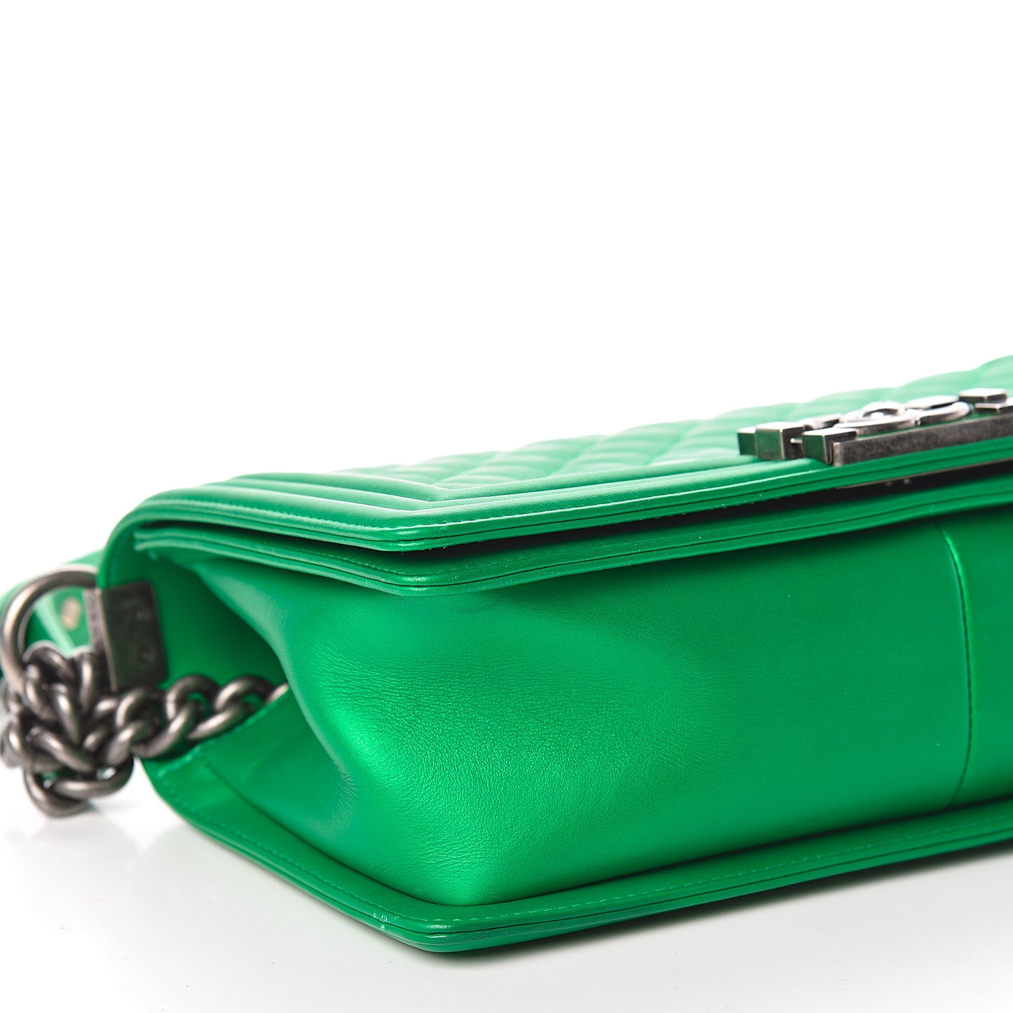 Metallic Calfskin Quilted Medium Boy Flap Green