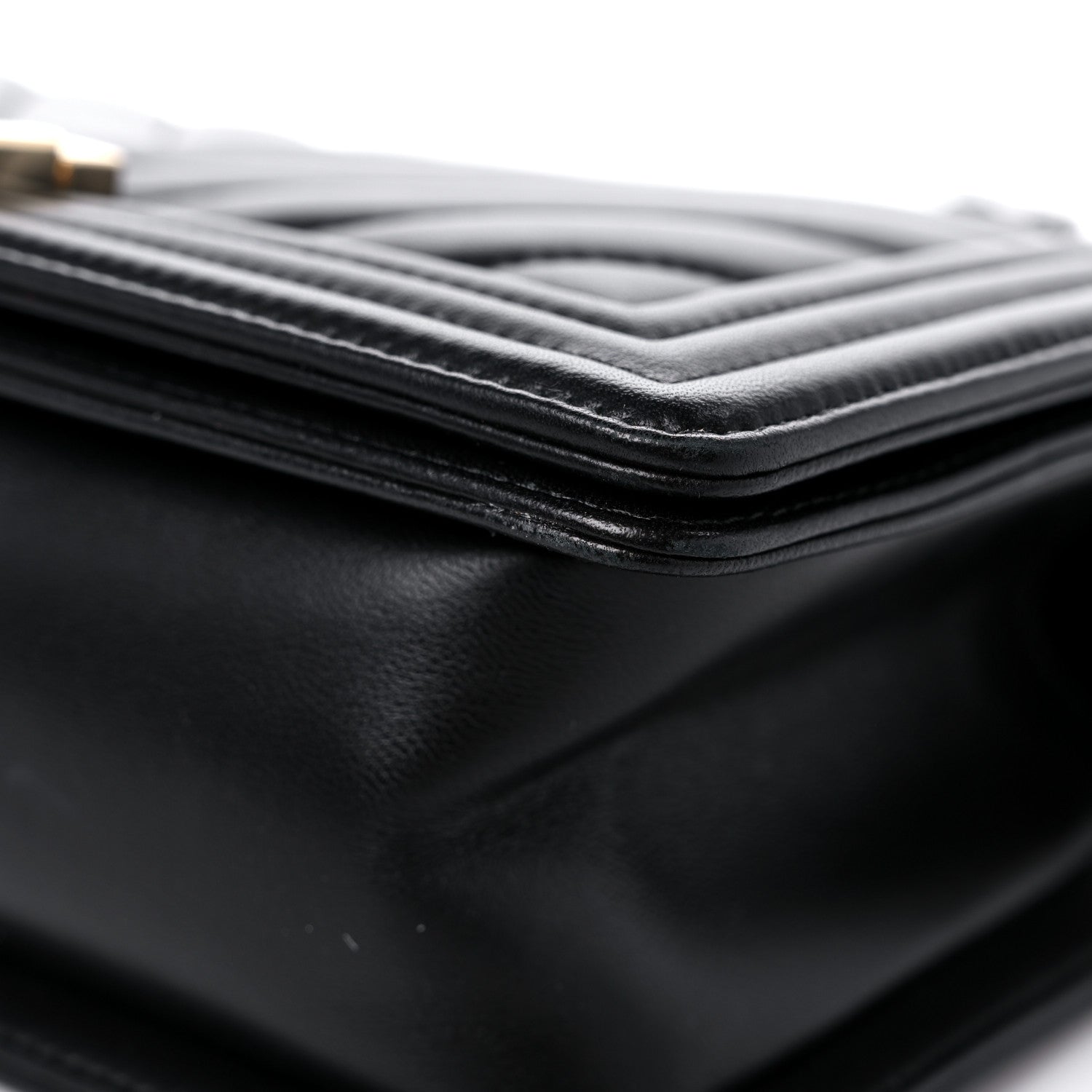 Chanel Lambskin Chevron Quilted Medium Boy Flap Black 9 of 17
