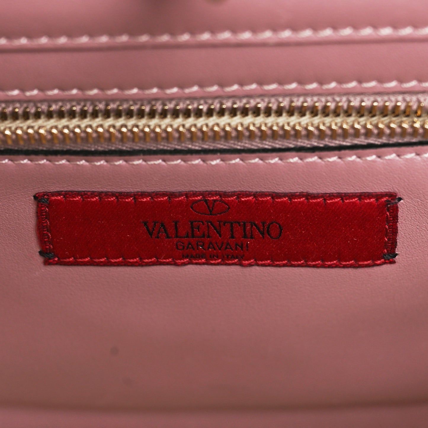 Vitello Small Rockstud Tote Lipstick