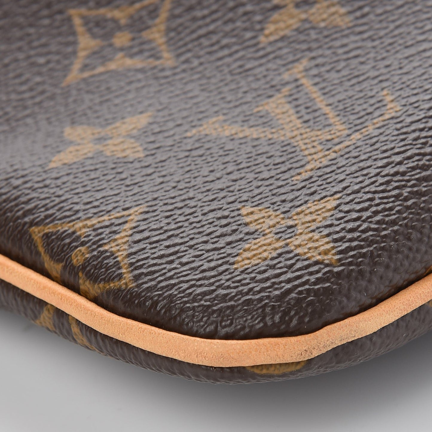 Monogram Pochette Valmy