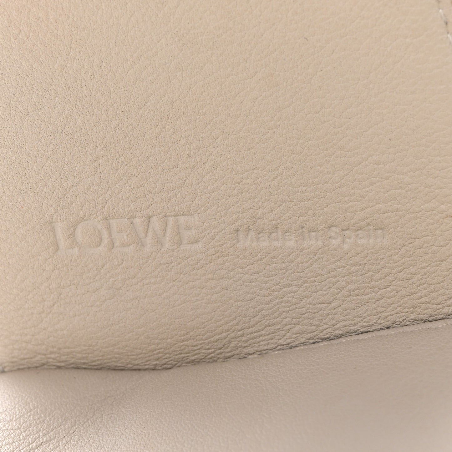 Calfskin Puzzle Hobo White