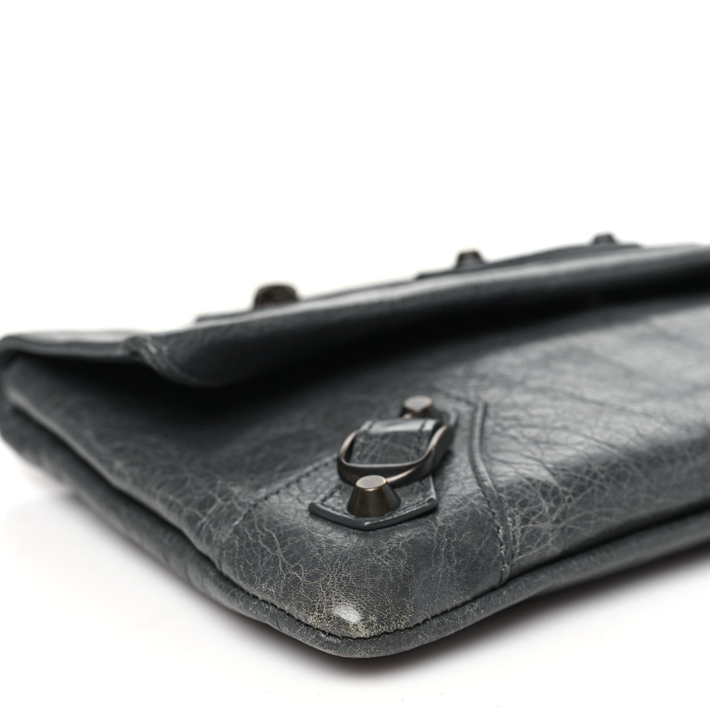 Agneau Classic Hardware Envelope Clutch Gris Tarmac
