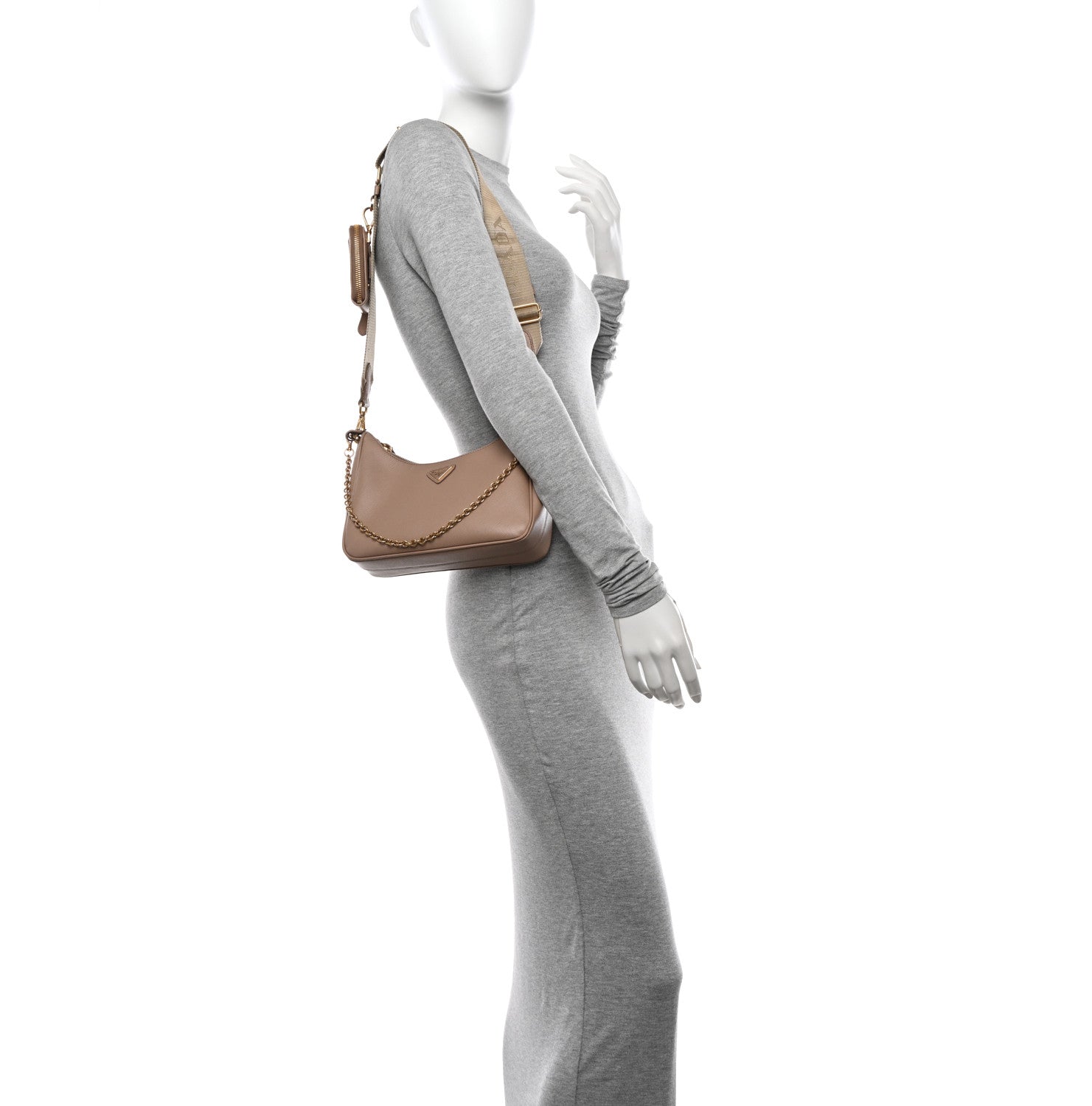 Prada Saffiano Lux Re-Edition 2005 Shoulder Bag Cammeo 2 of 14