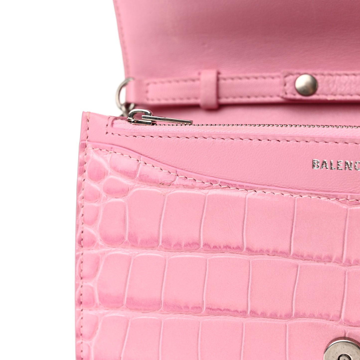 Patent Crocodile Embossed B Wallet On Chain Pink