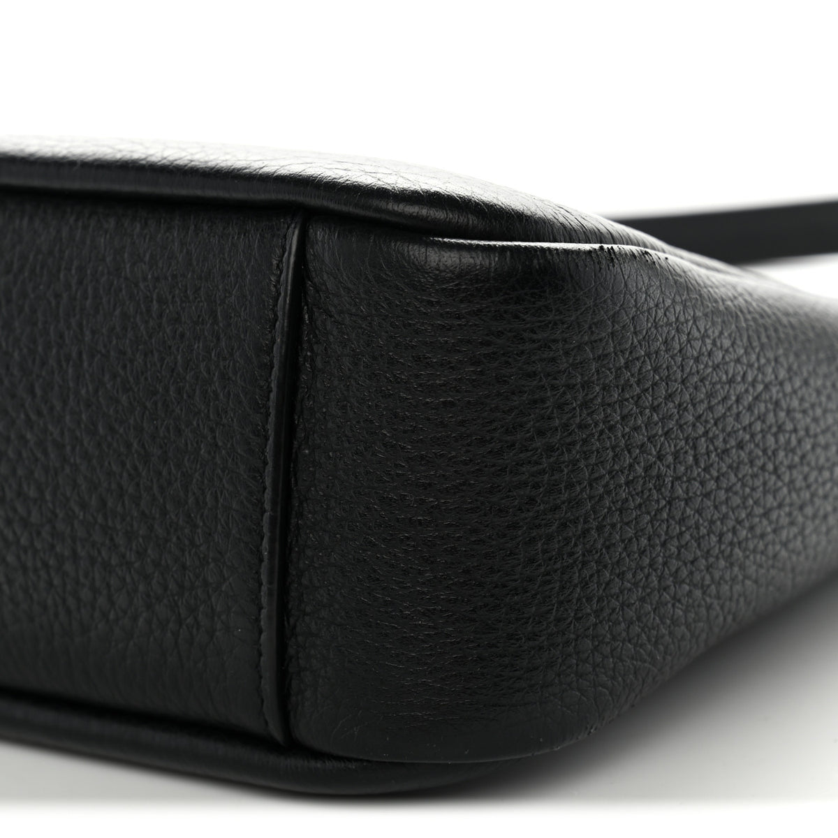 Grained Calfskin Baby Le 5 A 7 Supple Hobo Black