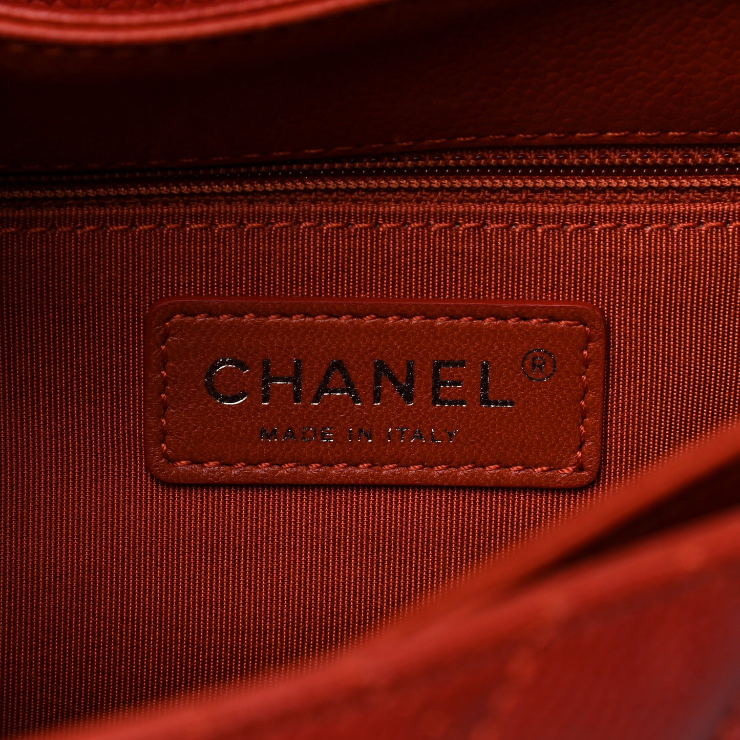 Caviar Quilted Medium Rock In Rome Single Flap Red
