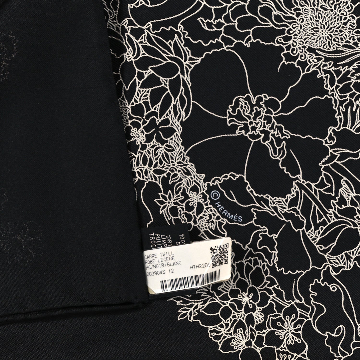 Hermes Silk Robe Legere Scarf 90 Black White 3 of 4