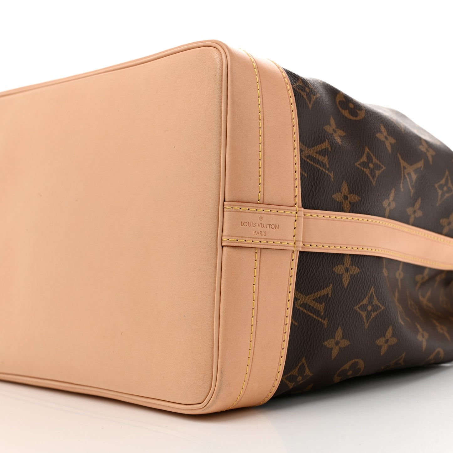 Monogram Noe