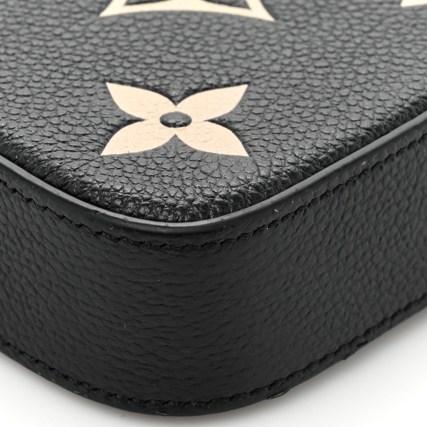 Louis Vuitton Empreinte Monogram Giant Felicie Pochette Black Beige 14 of 14
