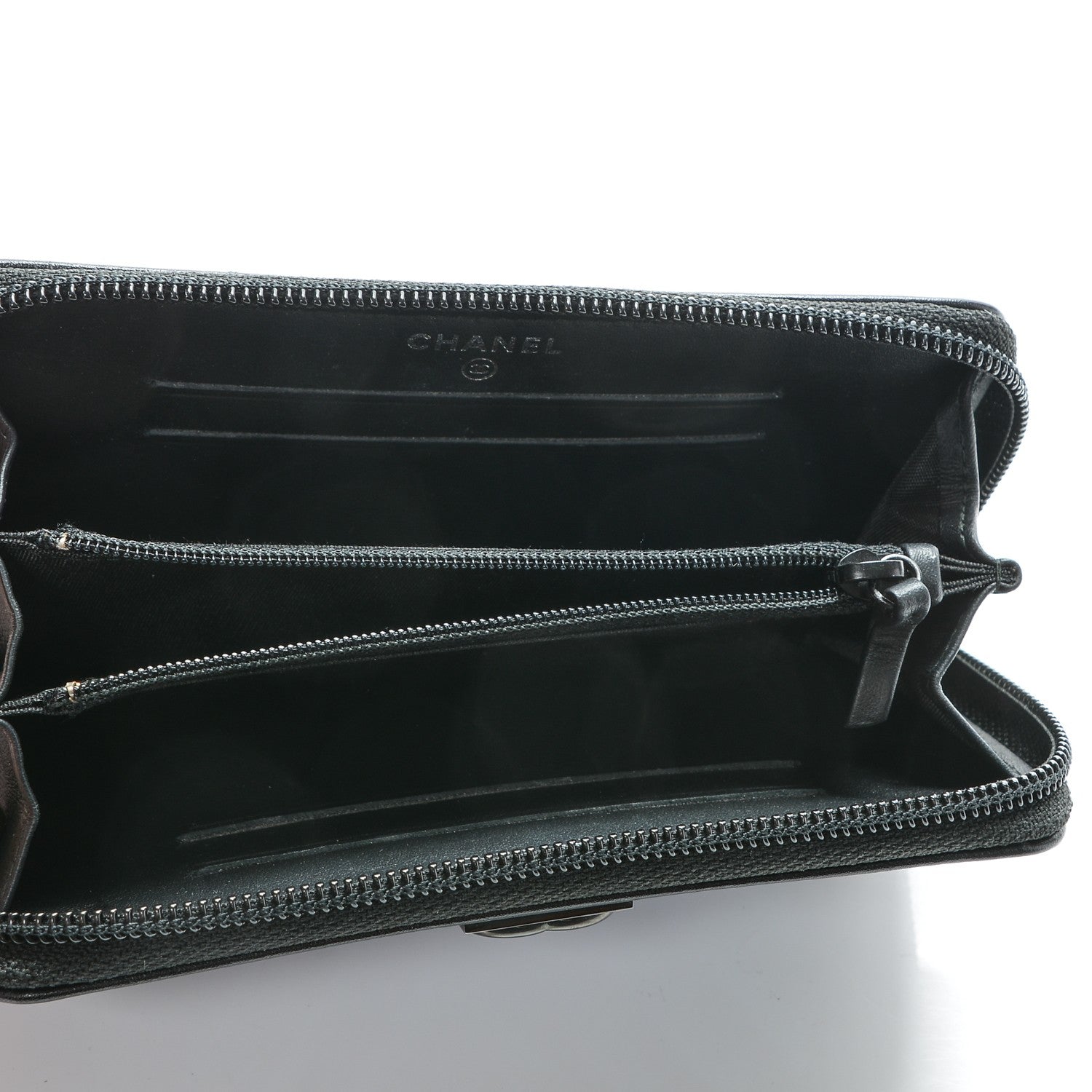 Chanel Calfskin Painted Chevron Embossed Small Boy Zip Wallet Black 5 of 8