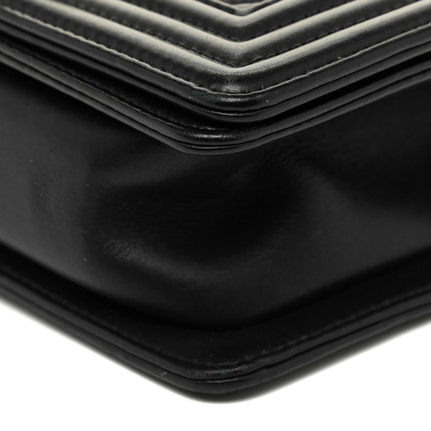 Calfskin Chevron Quilted Small Boy Flap Black