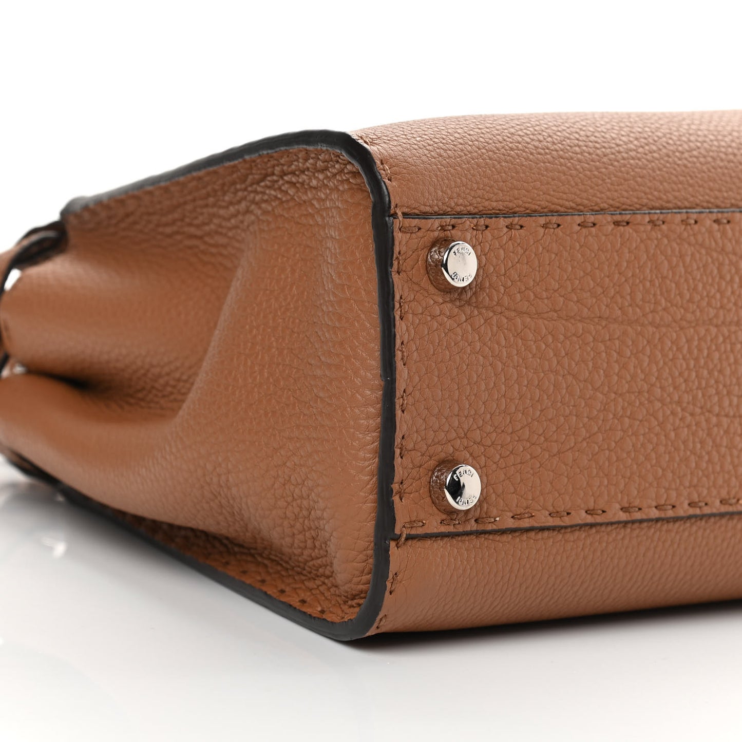 Cuoio Romano Selleria Bi-Color Medium Peekaboo Iconic Satchel Mou Deserto