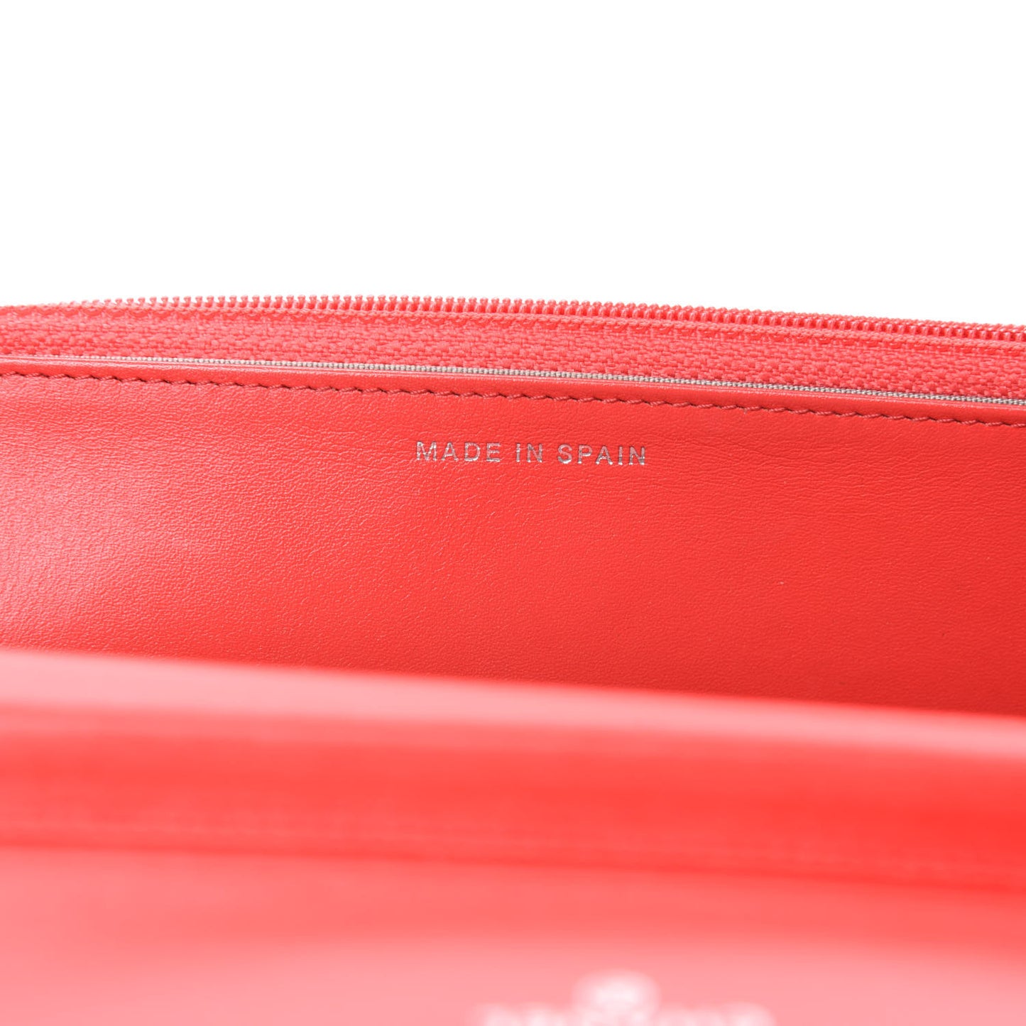 Caviar Timeless CC Wallet On Chain WOC Light Red