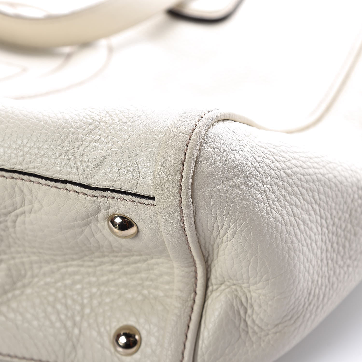 Gucci Pebbled Calfskin Large Soho Top Handle Bag Off White 19 of 20