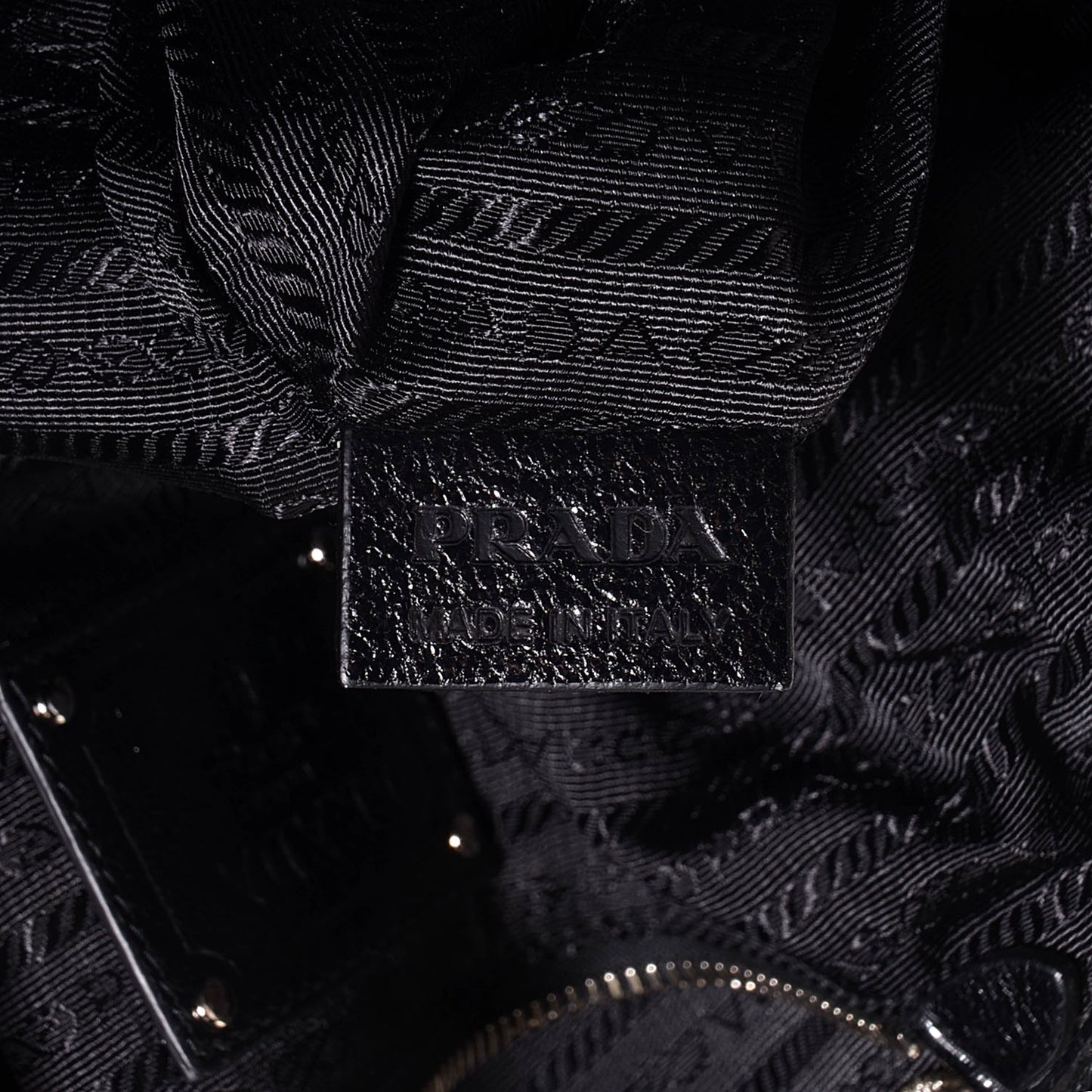 Cervo Lux Tote Nero Black