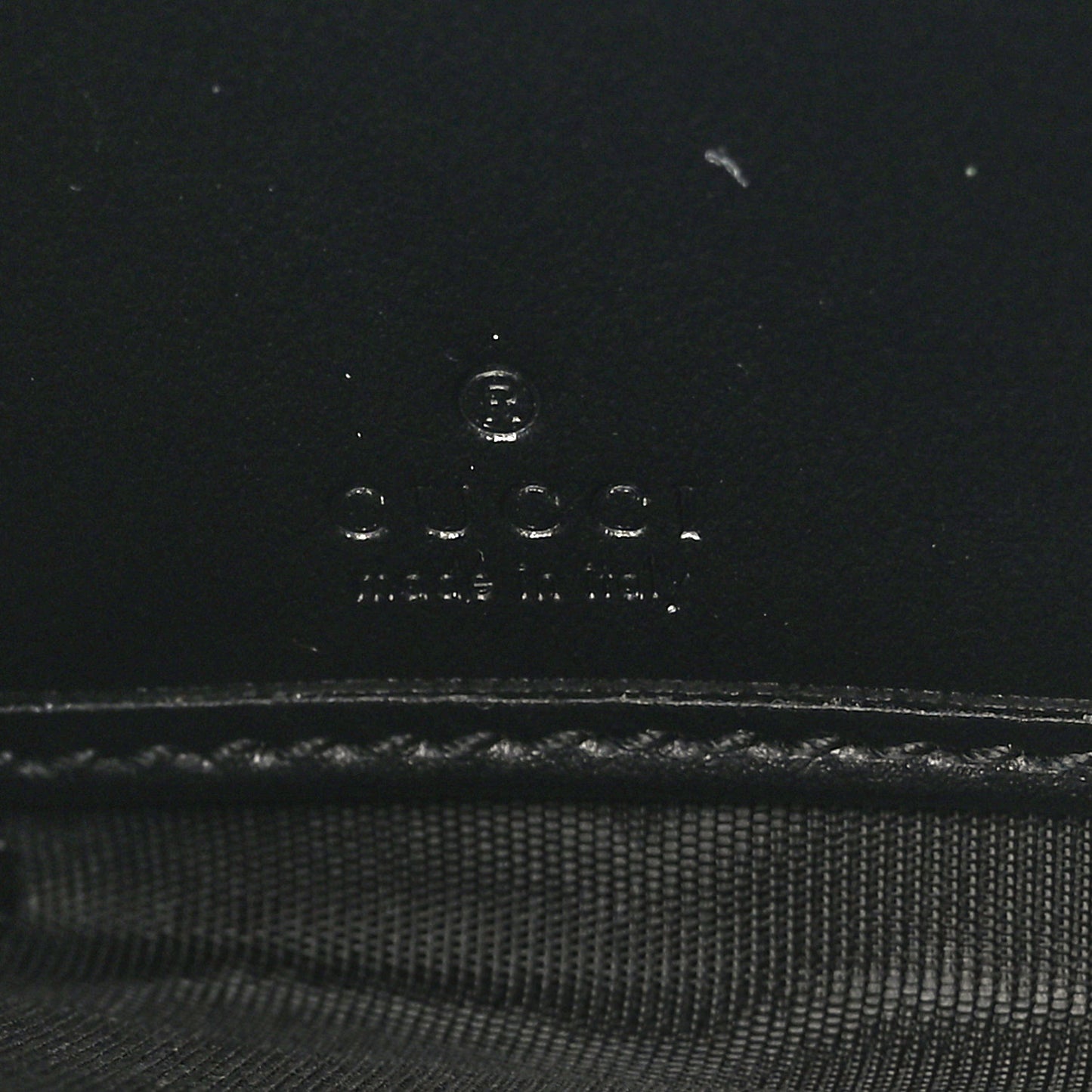 Calfskin Matelasse GG Marmont Zip Around Wallet Black