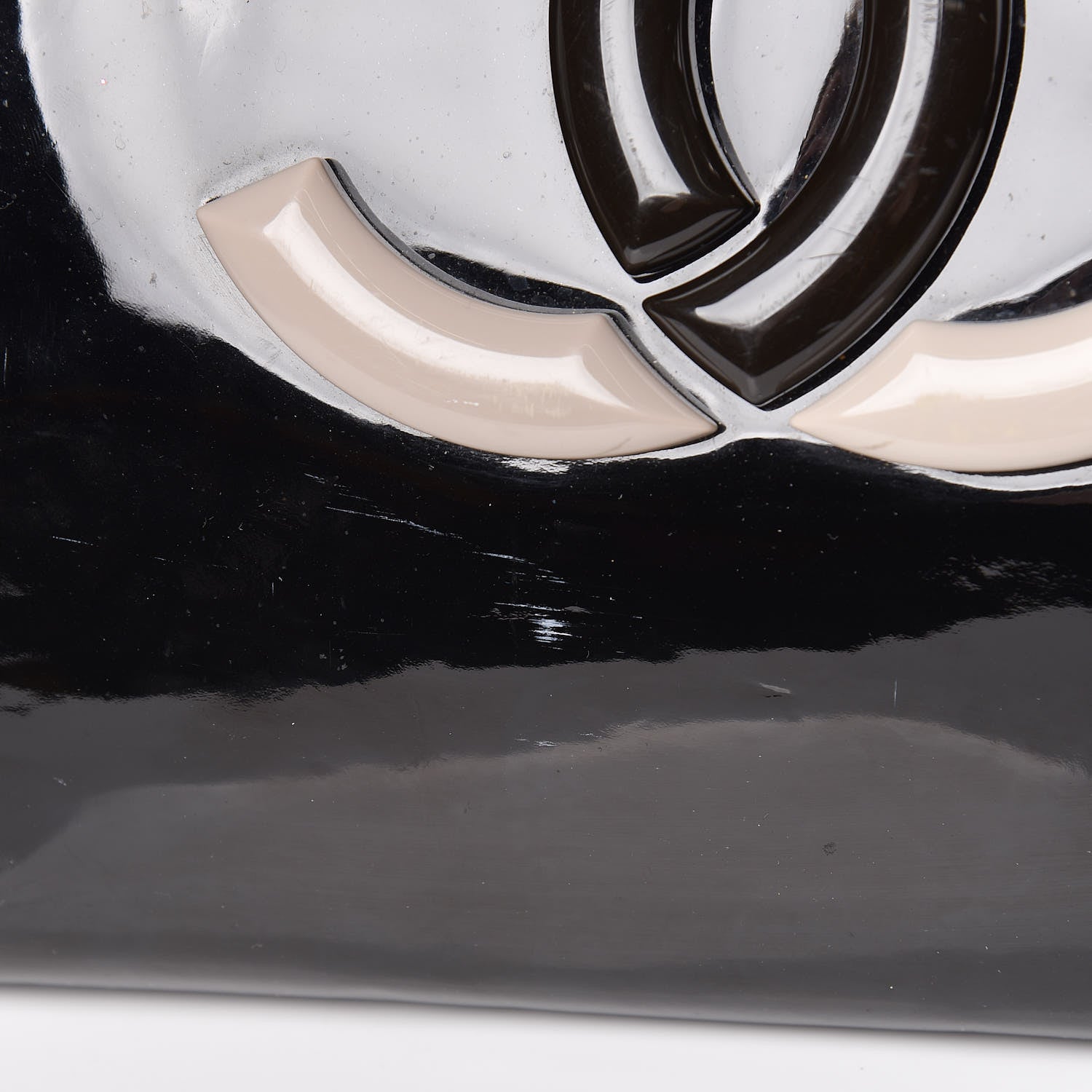 Chanel Vinyl XL Lipstick Tote Black 20 of 26