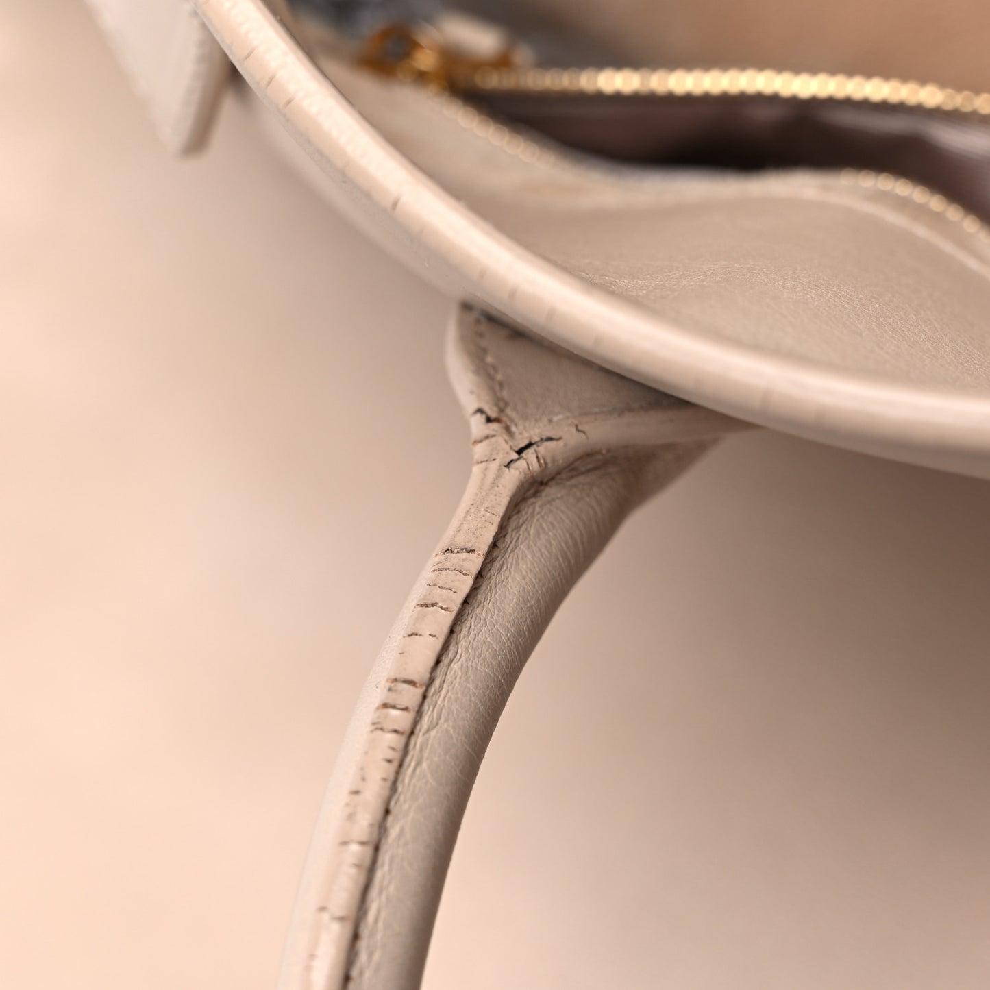 Calfskin Large Sac de Jour Carryall Nude Powder
