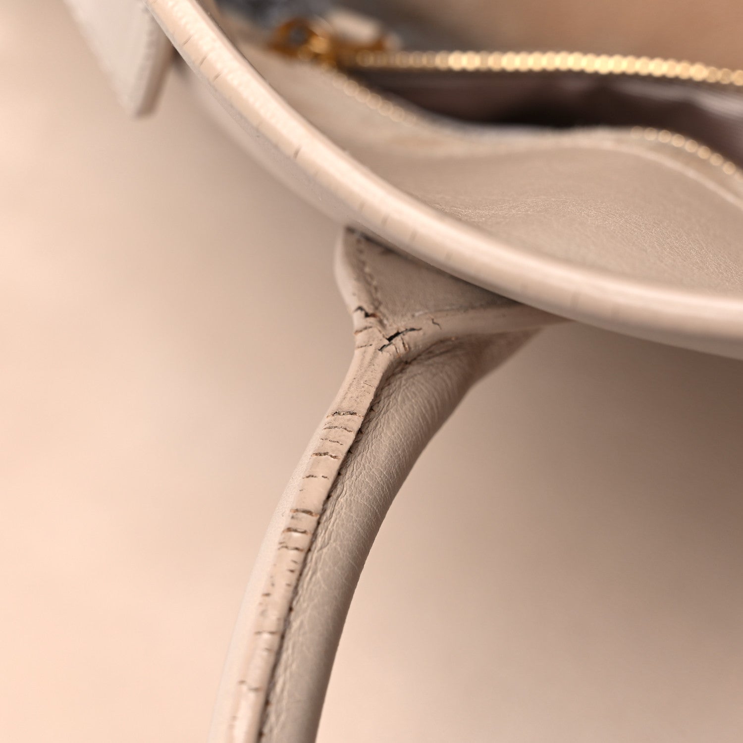 Saint Laurent Calfskin Large Sac de Jour Carryall Nude Powder 28 of 33