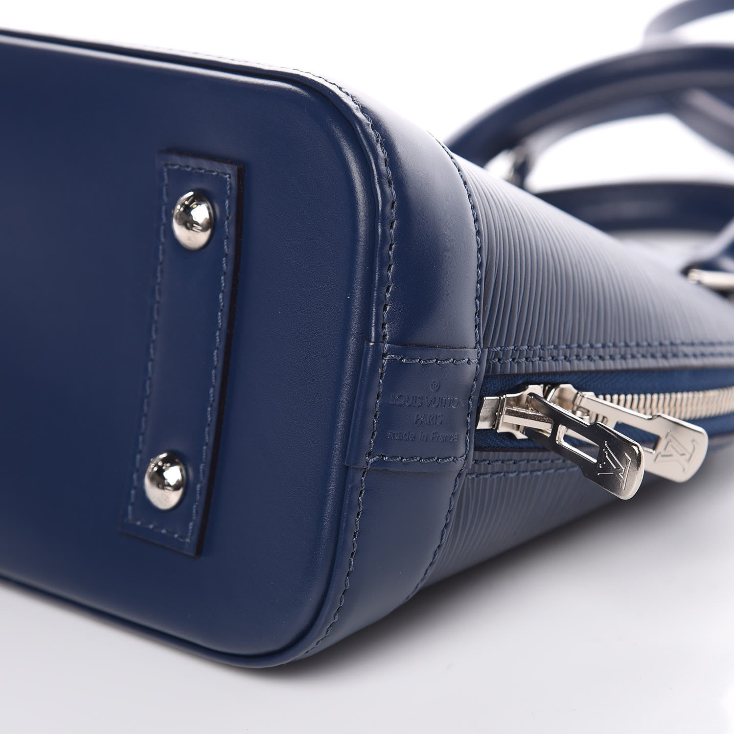 Louis Vuitton Epi Alma BB Indigo 8 of 10