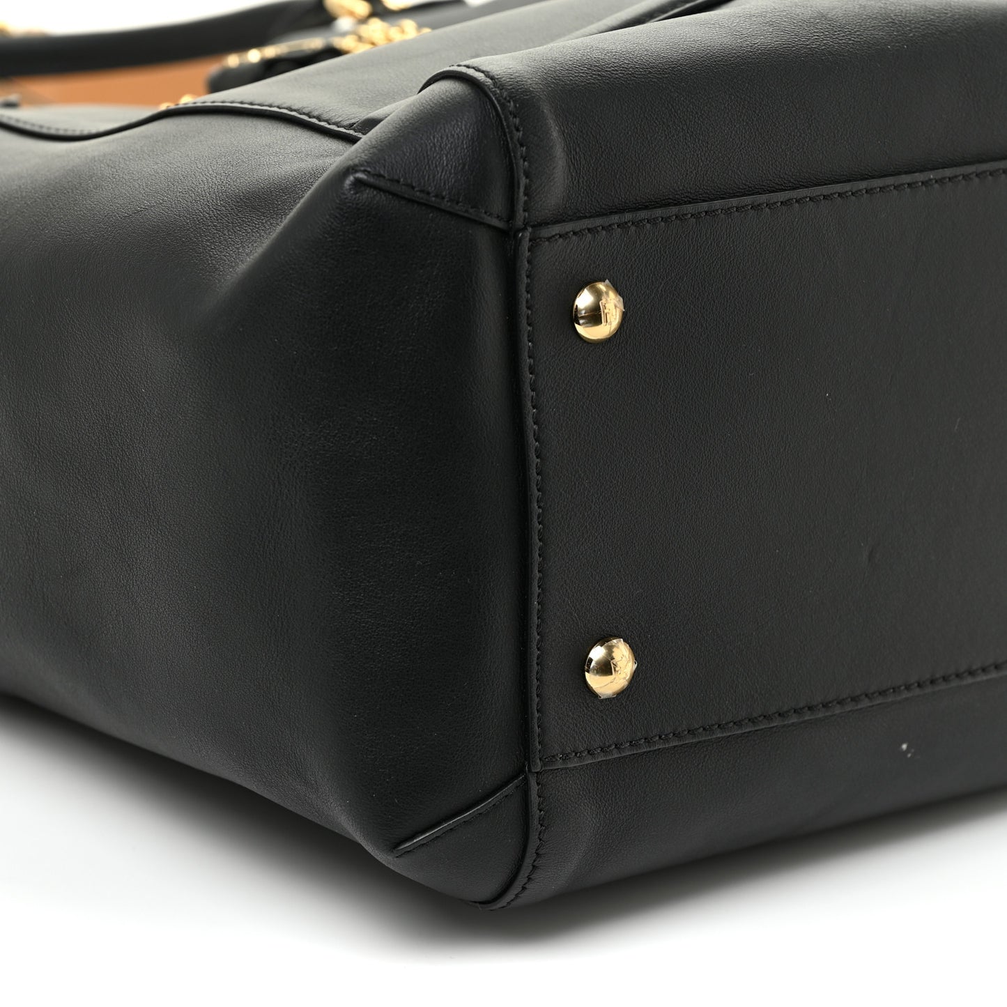 Vitello Grace King Karligraphy Chain Bucket Bag Black Bisquit