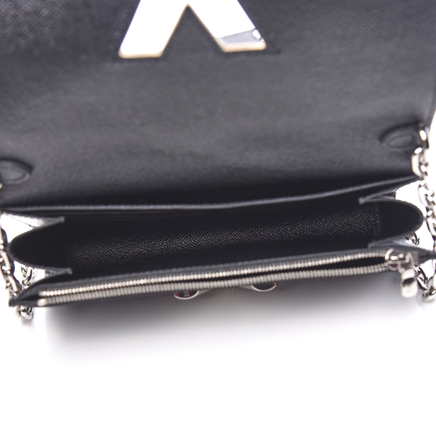 Epi World Tour Twist Chain Wallet Black
