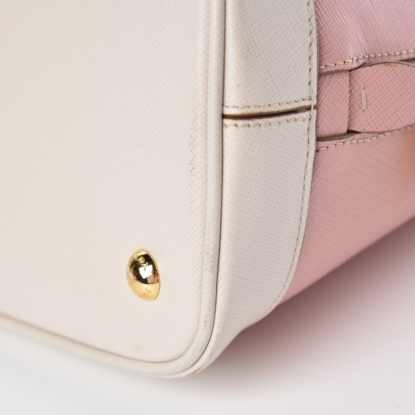 Saffiano Lux Bi-Color Promenade Dome Tote Orchidea Talco