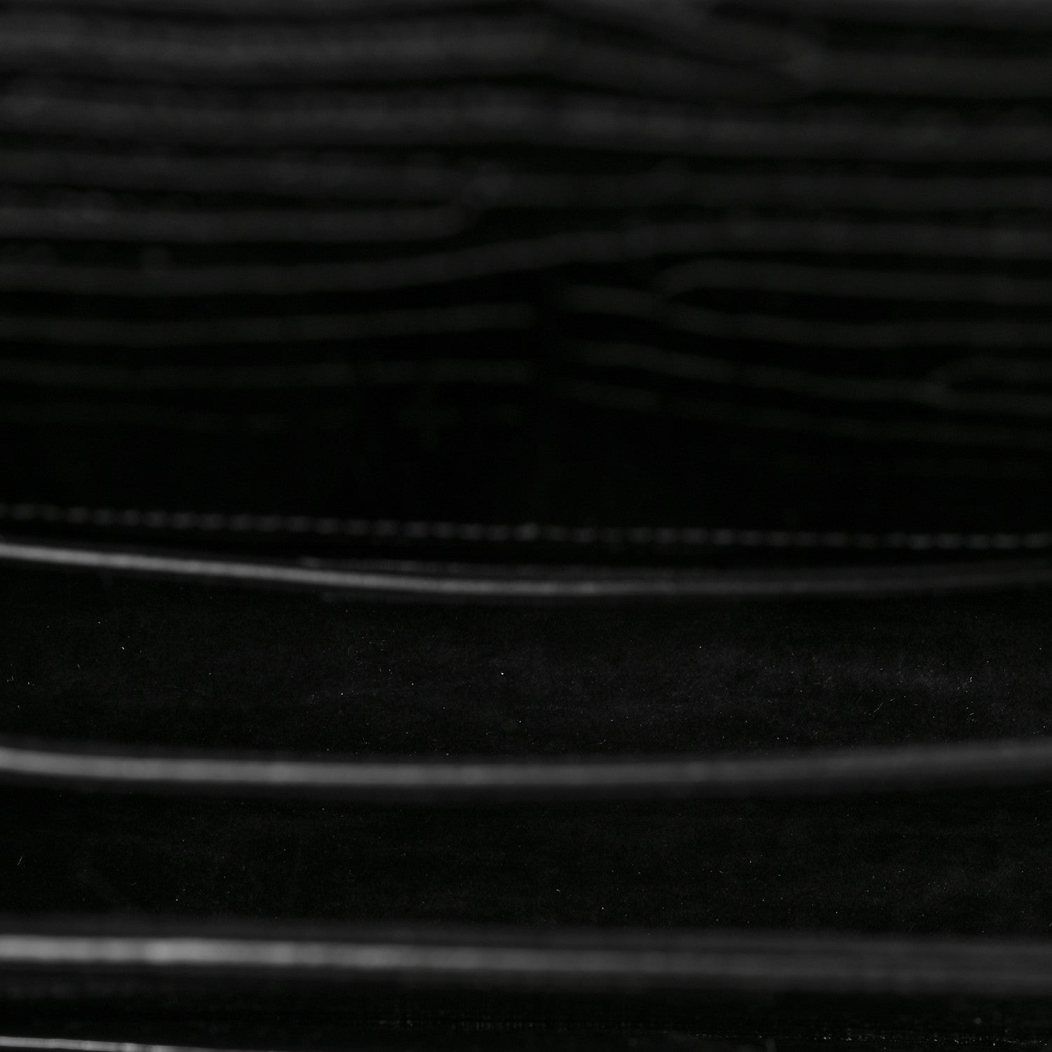 Saint Laurent Calfskin Crocodile Embossed Medium Monogram Sunset Black 4 of 7