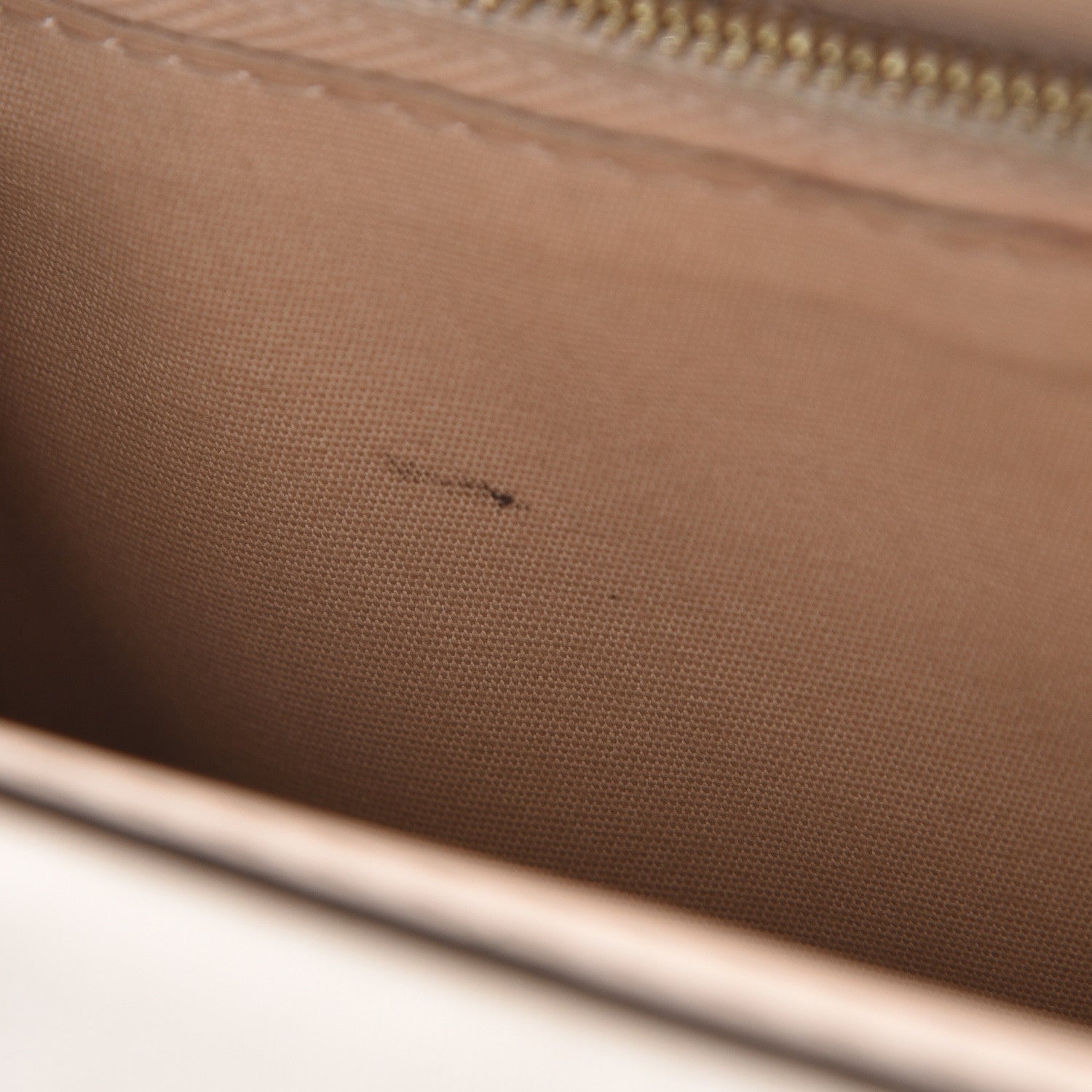 Louis Vuitton Vernis Ana Clutch Dune 14 of 23