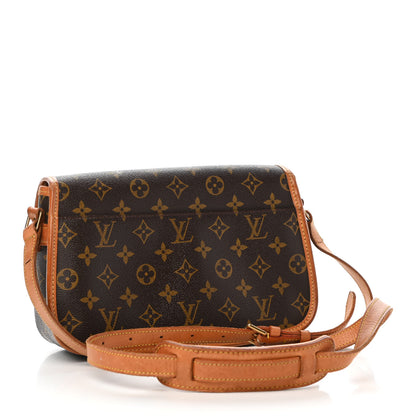 Louis Vuitton Monogram Sologne 3 of 9