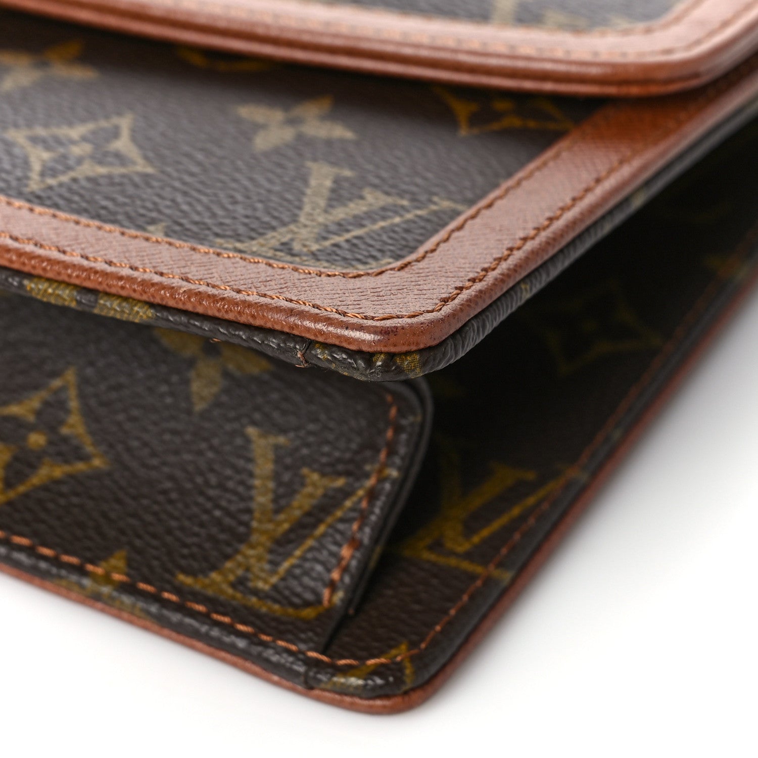 Louis Vuitton Monogram Pochette Dame 29 8 of 8
