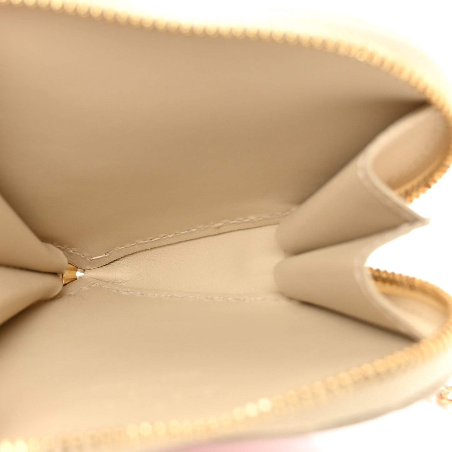 Vernis Leopard Coeur Heart Coin Purse Blanc Corail