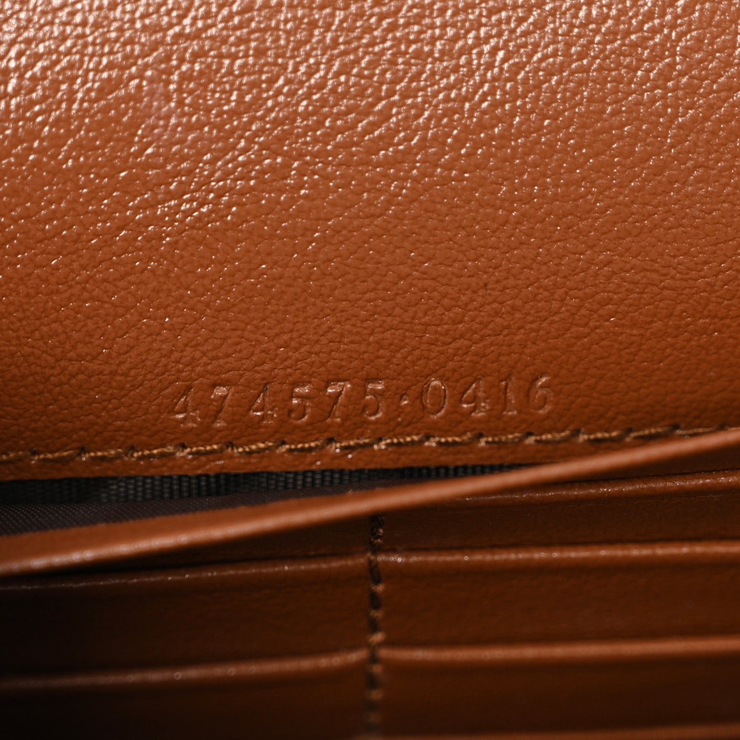 Azalea Calfskin Matelasse Diagonal GG Marmont Chain Wallet Cuir