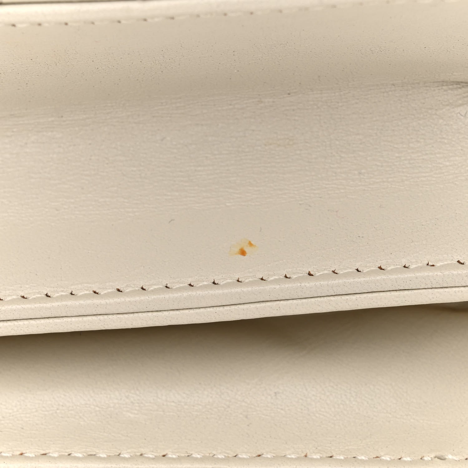 Saint Laurent Calfskin Matelasse Victoire Chain Wallet Black 12 of 21