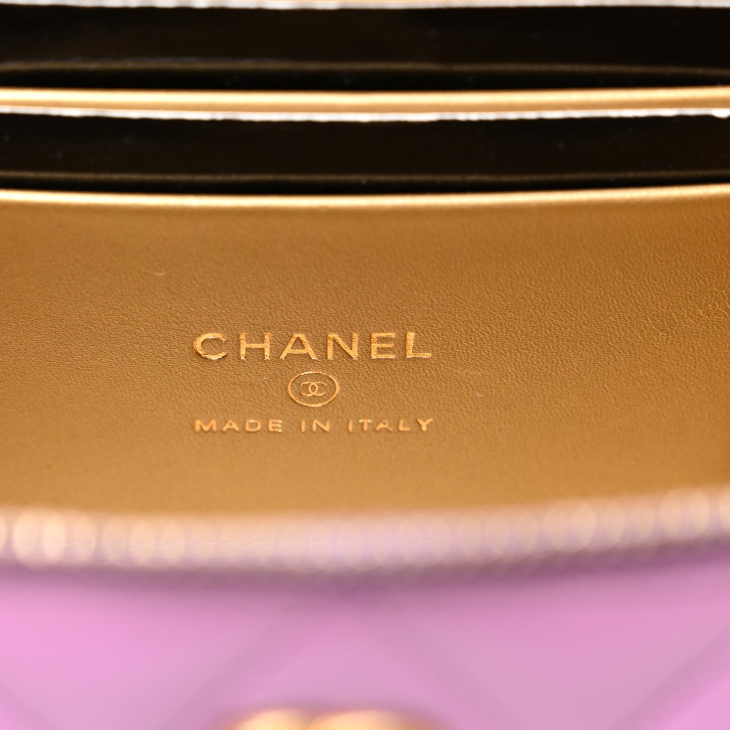 Lambskin Quilted Pearl Crush Small Vanity Case With Chain Purple