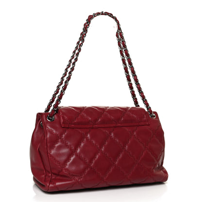 Chanel Calfskin Double Stitch Large Hamptons Flap Bag 3 of 10