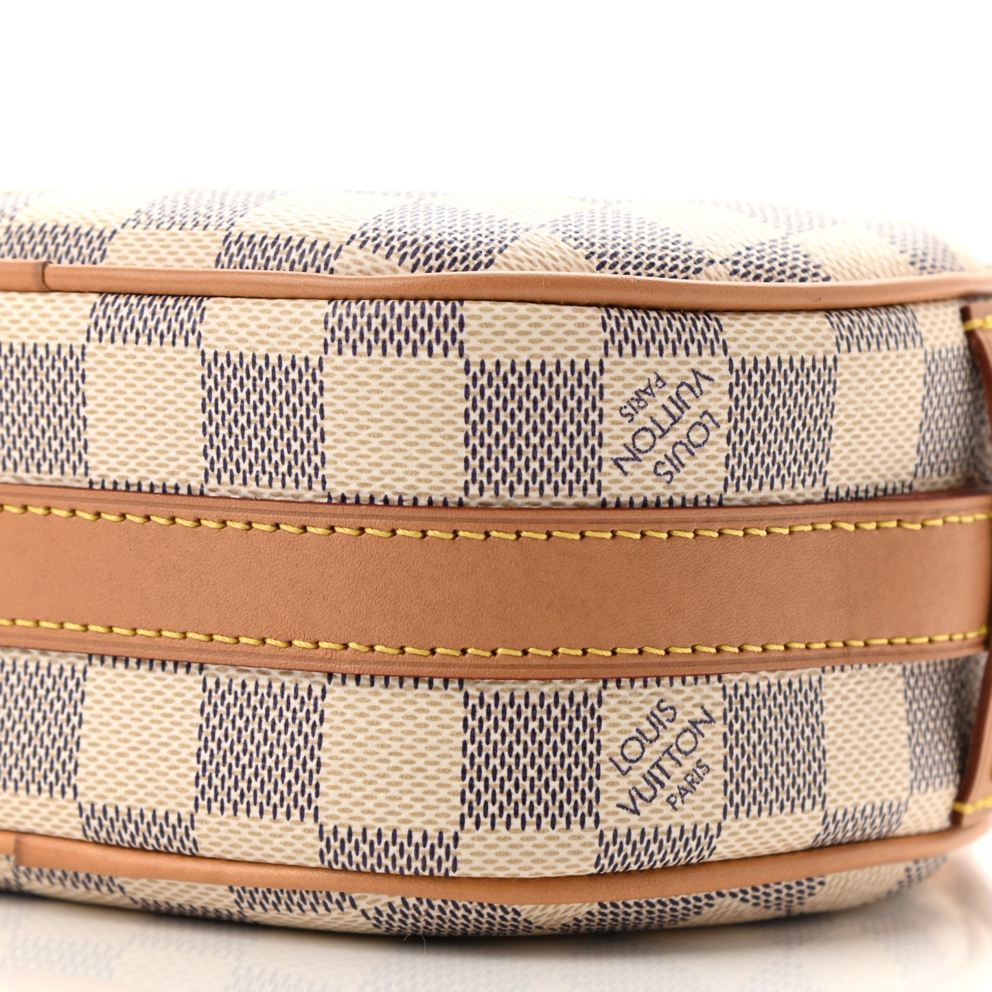 Damier Azur Boite Chapeau Souple PM