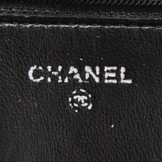 Lambskin Quilted Wallet On Chain Black