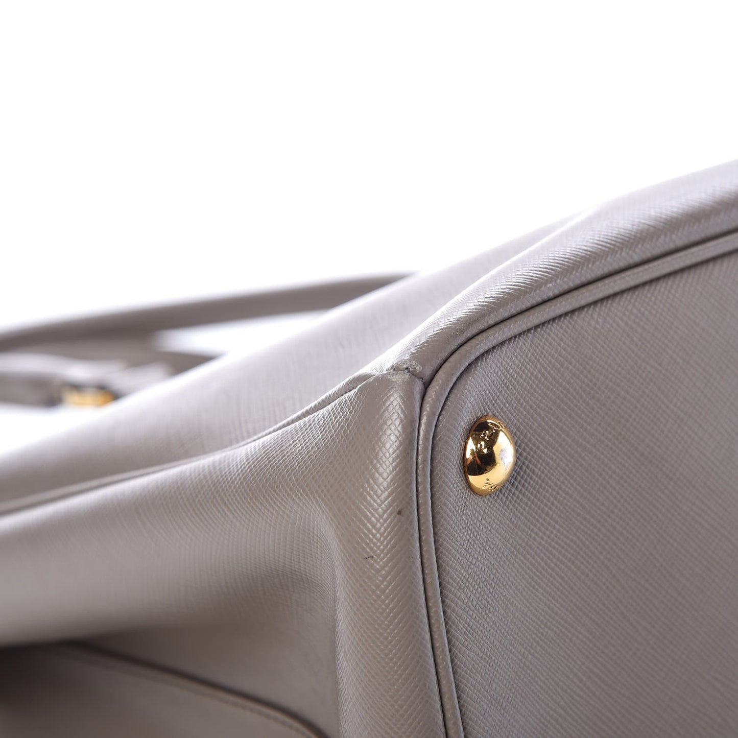 Saffiano Medium Galleria Double Zip Tote Argilla