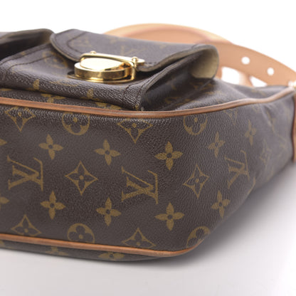 Louis Vuitton Monogram Hudson GM 17 of 17