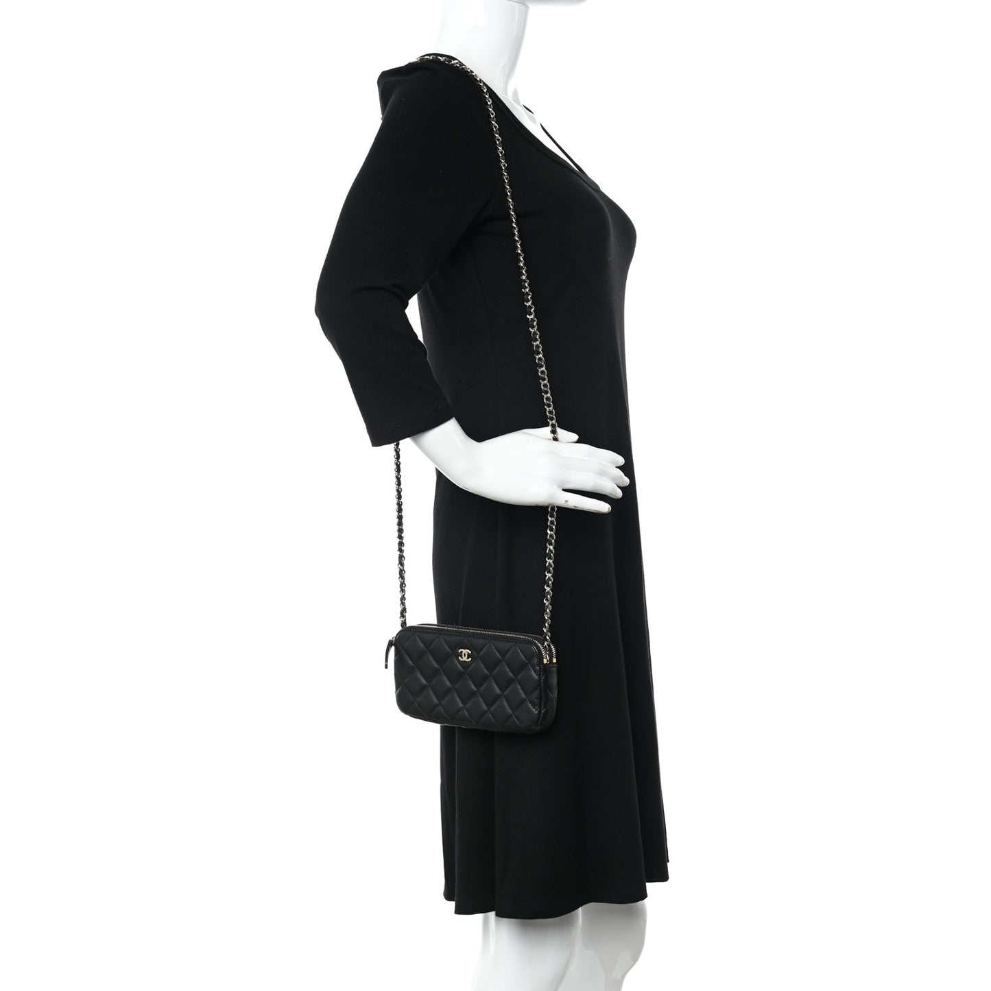 Lambskin Quilted Small Clutch With Chain Black