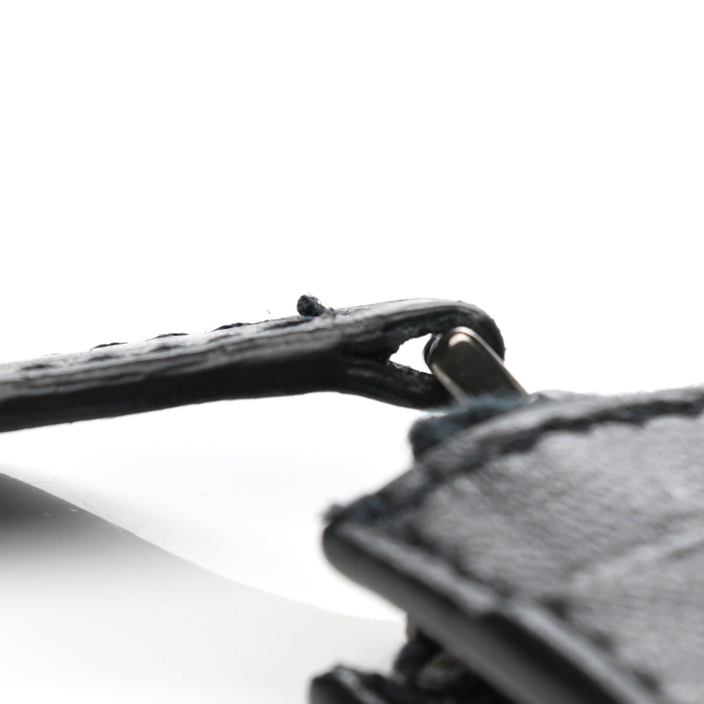 Calfskin Intrecciato Zip Card Holder Black