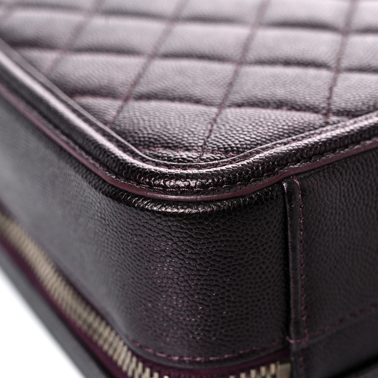 Chanel Iridescent Caviar Quilted Medium CC Filigree Vanity Case Burgundy 10 of 15