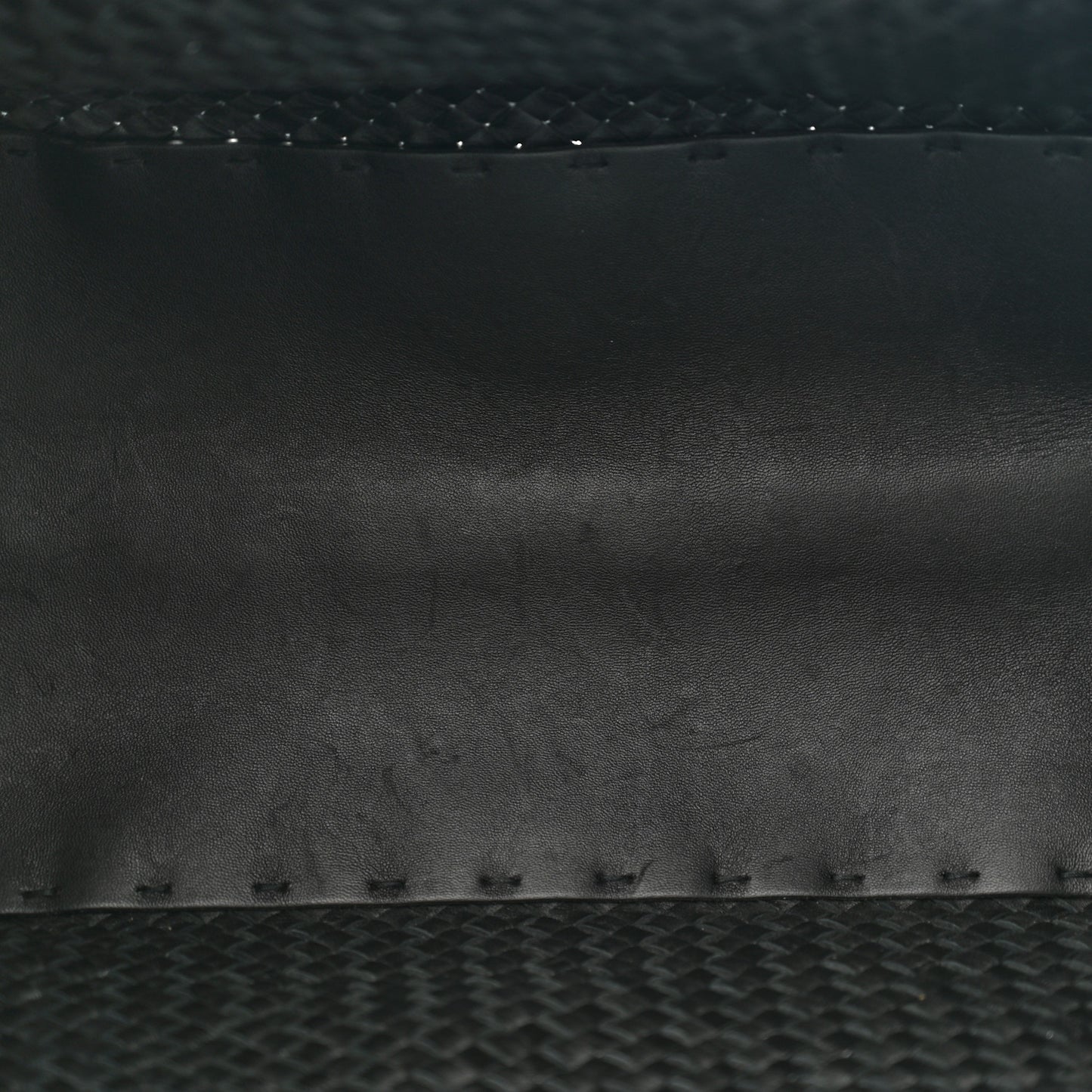 Nappa Intrecciato Large Cabat Black