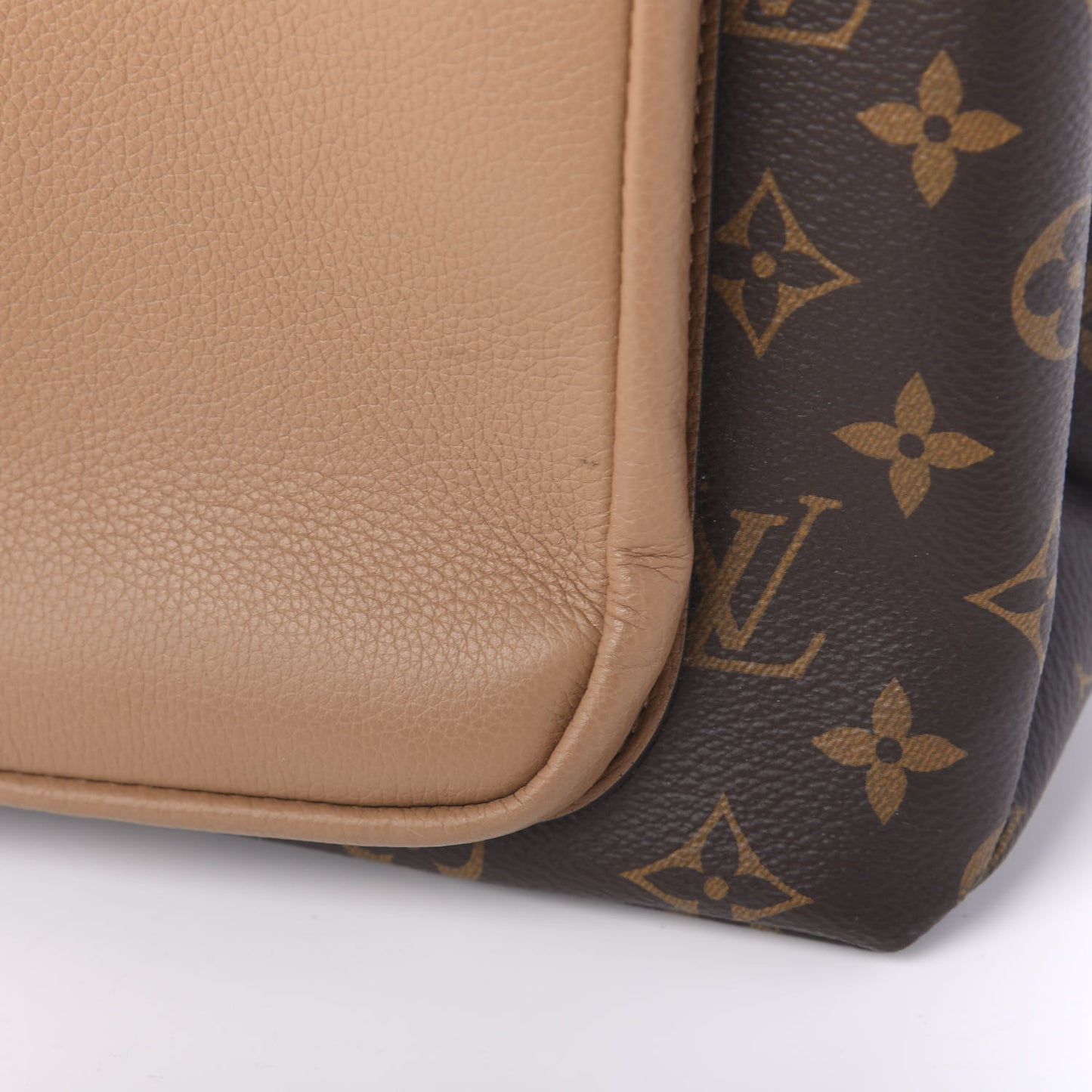 Monogram Marignan Sesame