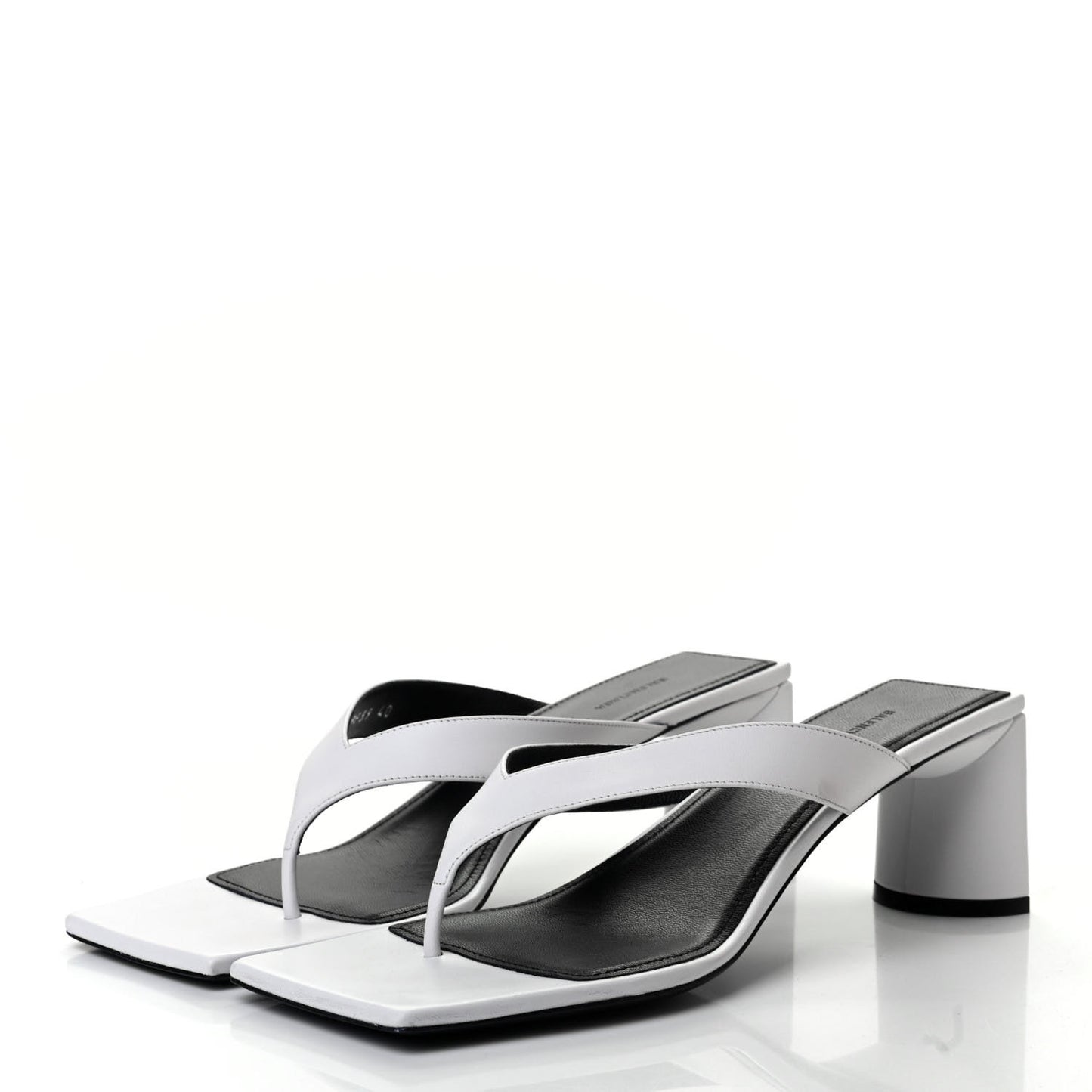 Soft Nappa Logo Double Square Flat 60mm Sandals 40 White Black