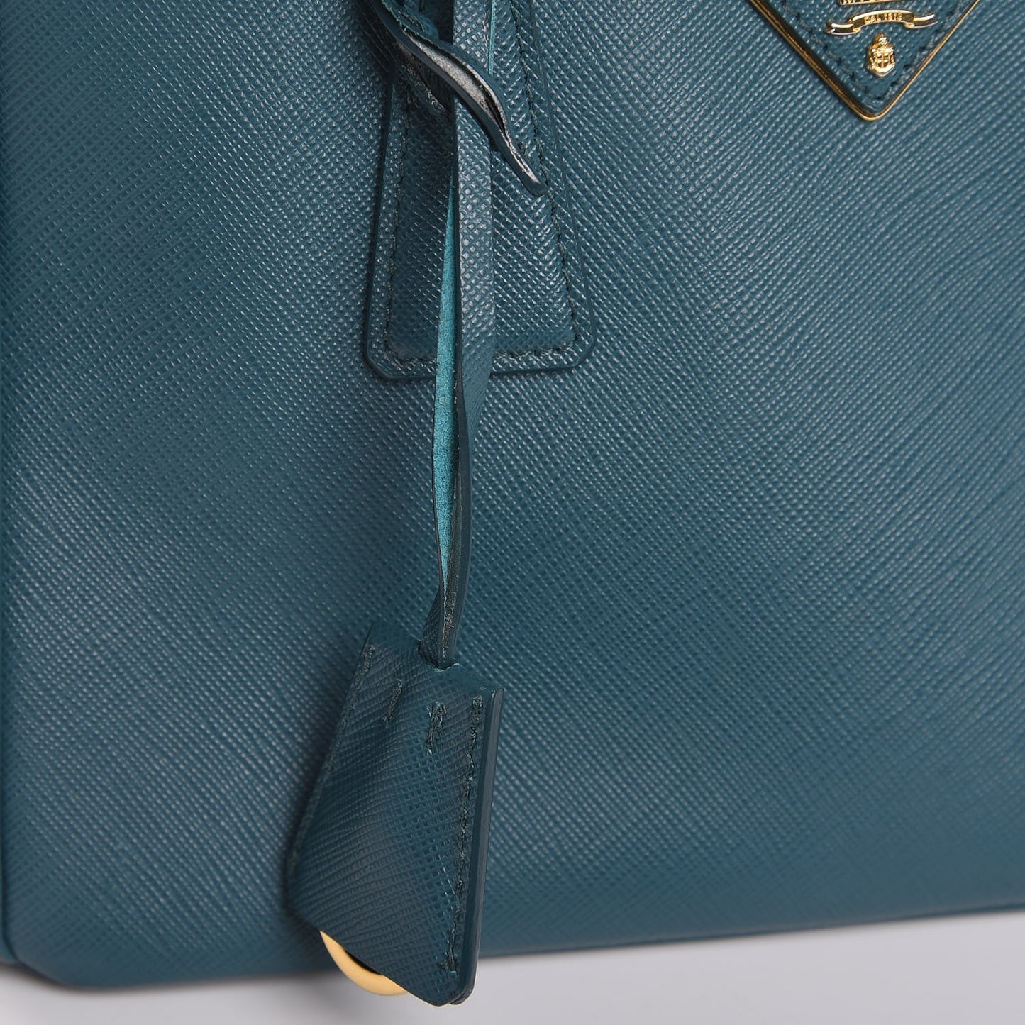 Saffiano Lux Mini Galleria Double Zip Tote Ottanio