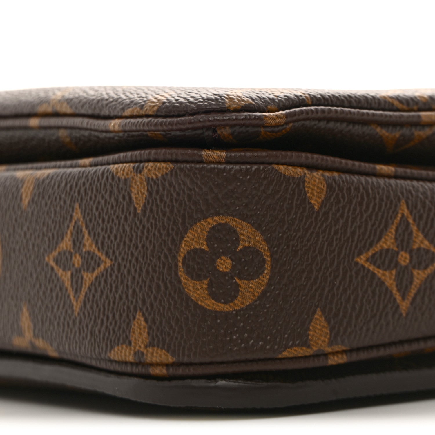Louis Vuitton Monogram Pochette Metis 10 of 11