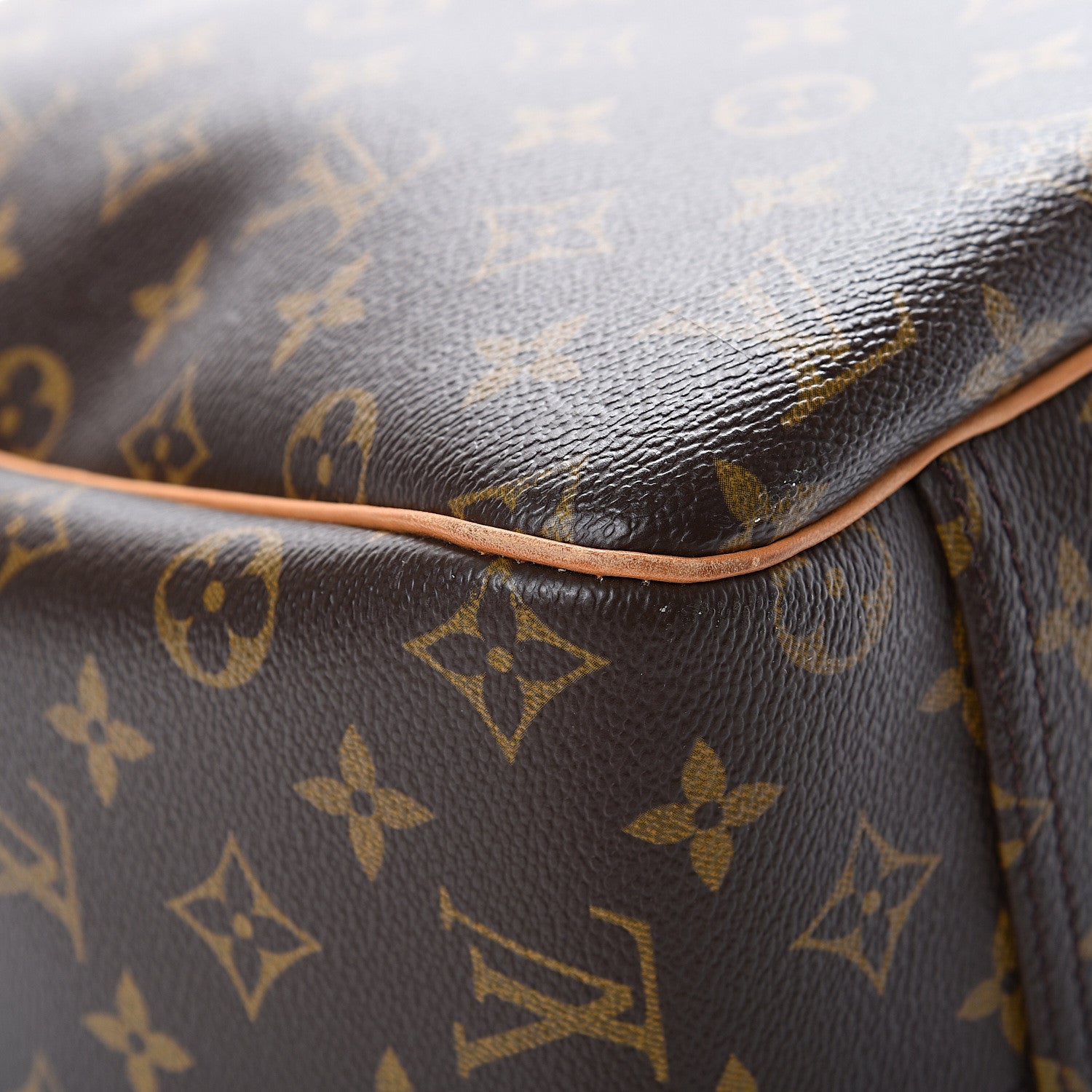 Louis Vuitton Monogram Excursion Shoe Bag 12 of 18