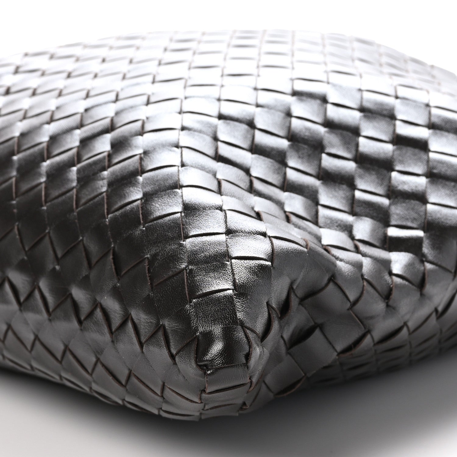 Bottega Veneta Calfskin Intrecciato Large Hop Fondant 10 of 10